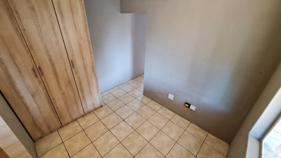 To Let 1 Bedroom Property for Rent in Wilgehof Free State